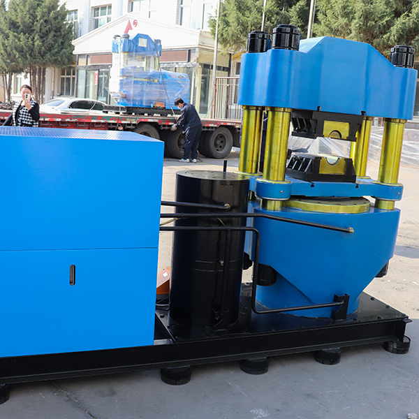 鋼絲繩壓套機(jī) 鋼絲繩壓套機(jī)